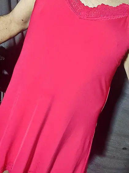 Muž v dámském prádle