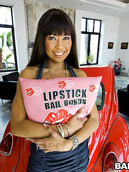 Asian cougar Max Mikita is showing her ass and wet pussy