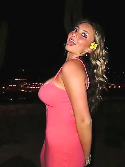 Chloe Johnson Busty Cute Teen NN Nonnude