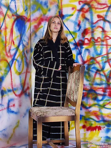 Alina had a bathrobe