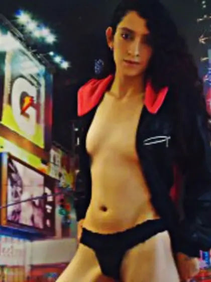 Brunette megan perform anal