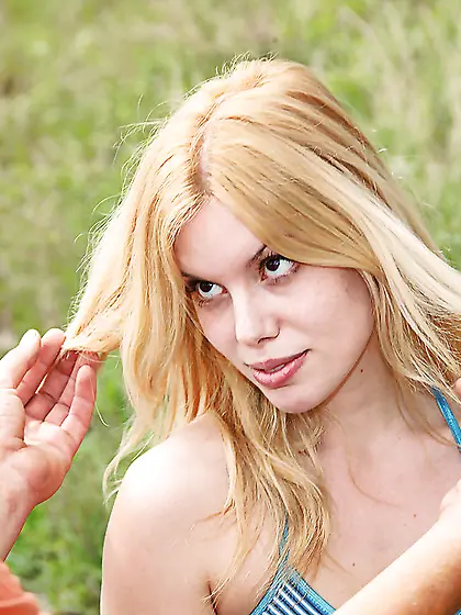 Hardcore seductive fingering