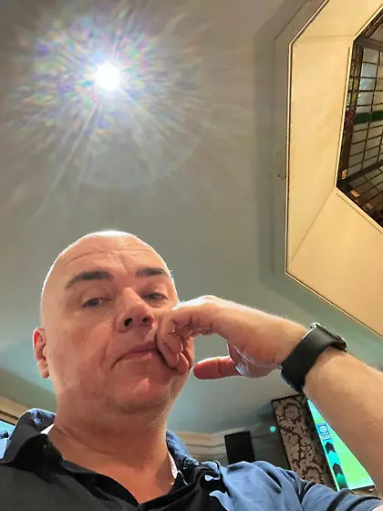 Robert Lee little bitch