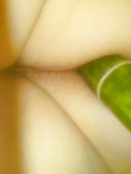 Play with cucumba