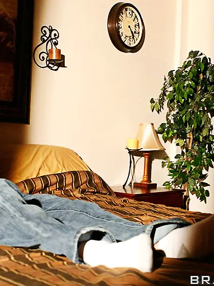 Hot latina doctor Veronica Rayne with huge melons and horny puss