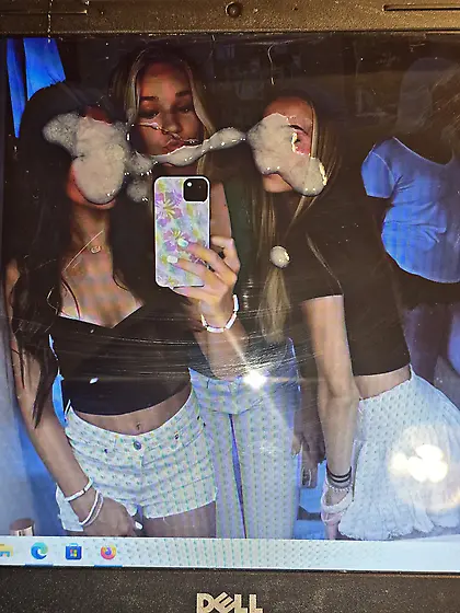 2 facials for 3 hotties.  Middle has to clean up