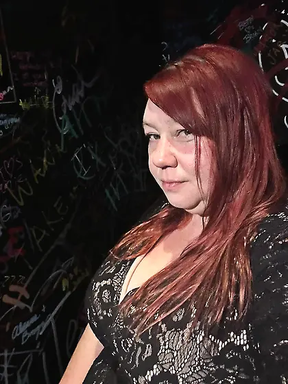 Missy has huge tits that she flashes at mardi gras