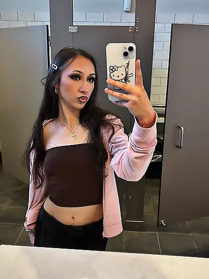 Slut gf i love to share