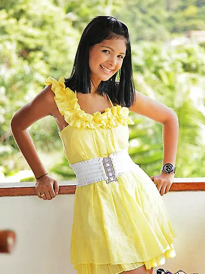 Awesome brunette Karla Spice with big muffins posing in sexy bik