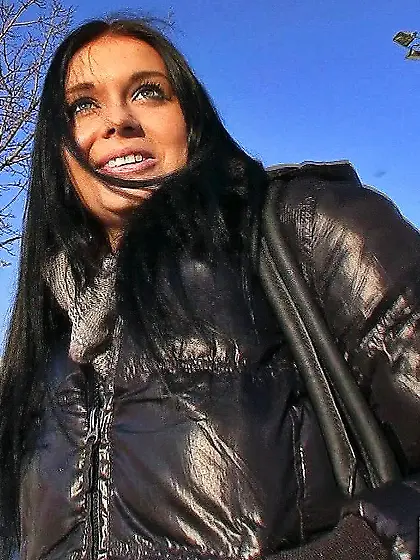 Victoria Blaze is sporting some really sexy lingerie and getting