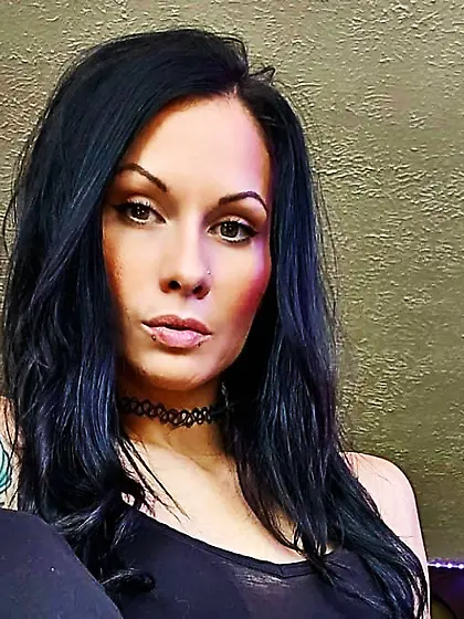 Jacquiline and Sarah have lesbian sex for GGW