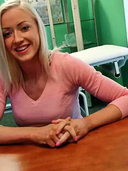 Cute blond pink top