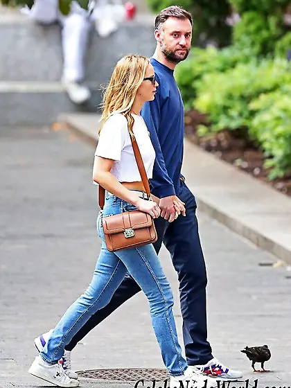 Jennifer Lawrence Hot