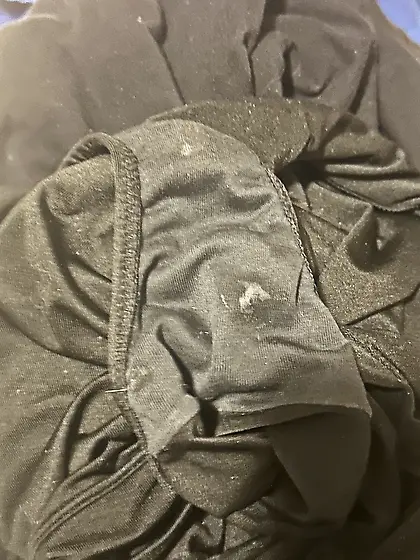 I love when her cunt drips in her panties