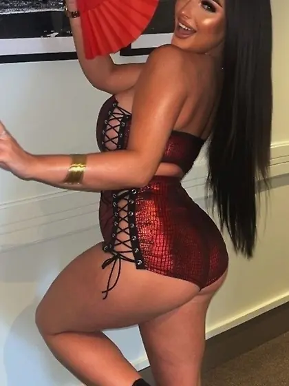 Various bimbos and tight UK teens