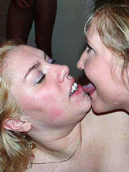 Big Tits Cum-On-Body Barby from United Kingdom