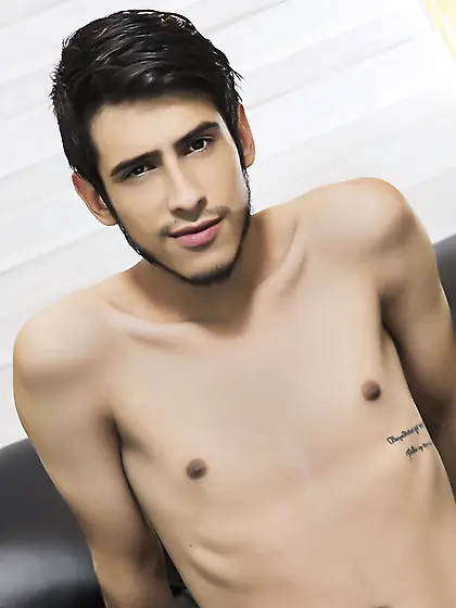 Latin man ashtt like to anal sex,  oil and...