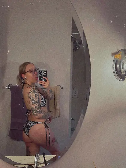 Depressed Slut Jaymee