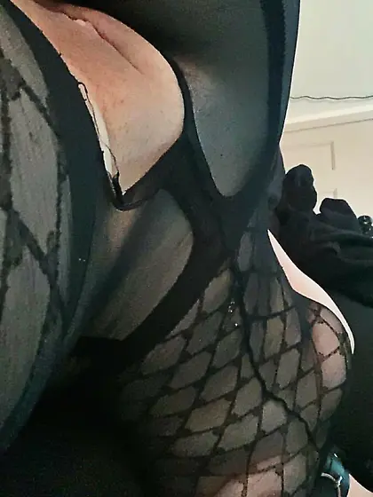 Petite amateur goth submissive slut