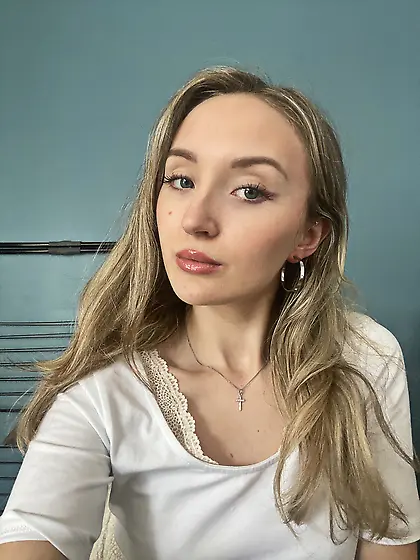 My teen GF needs to be degraded/tributed