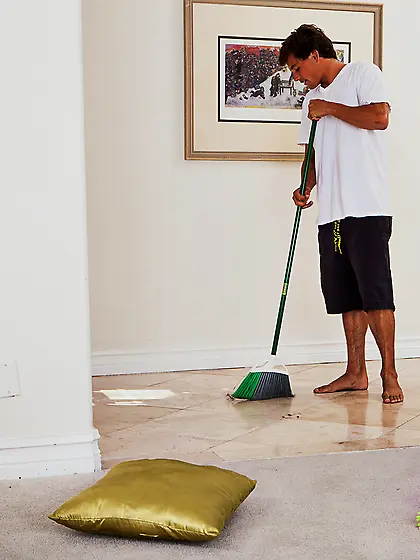 Juicy Latina enjoys oral before jumping on a fat dick which grin