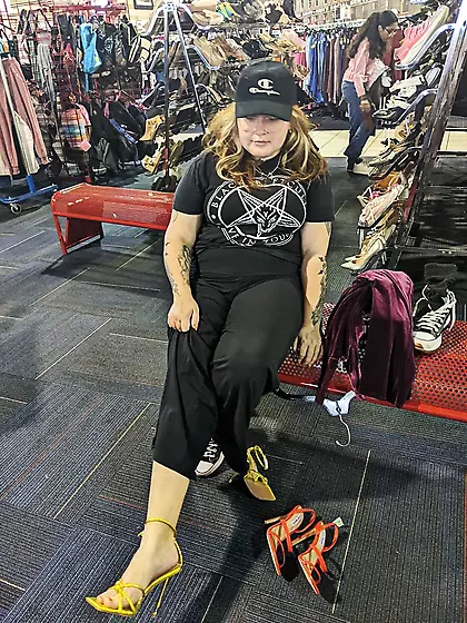 G’ana the fat dirty whore