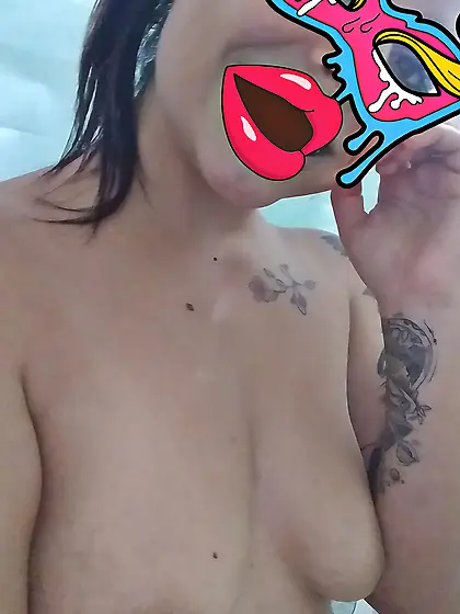 Que perrita traviesa soy...