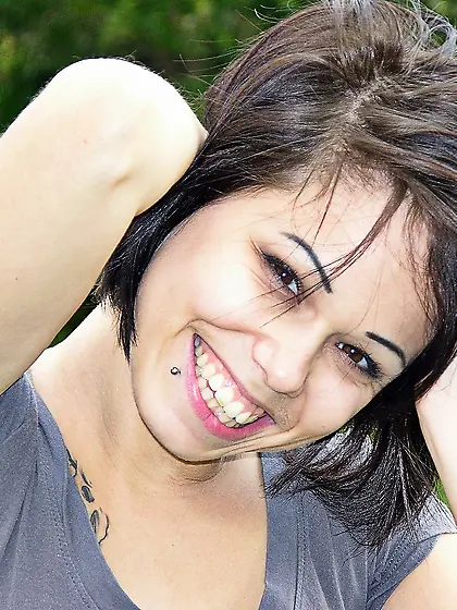 Teen Model Bailey Models Nude - TrueAmateurModels. com