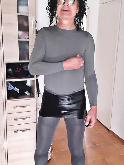 Franzi loves to be slimed