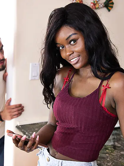 Stunning black chick Kandie Monae gets fucked well