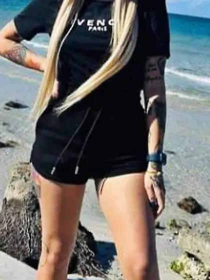 Curious wife's friend selfie