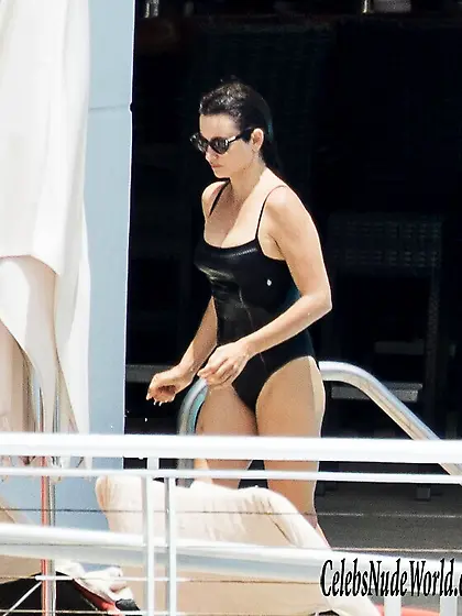 Penelope Cruz Is Our MILF Latina Of The Month