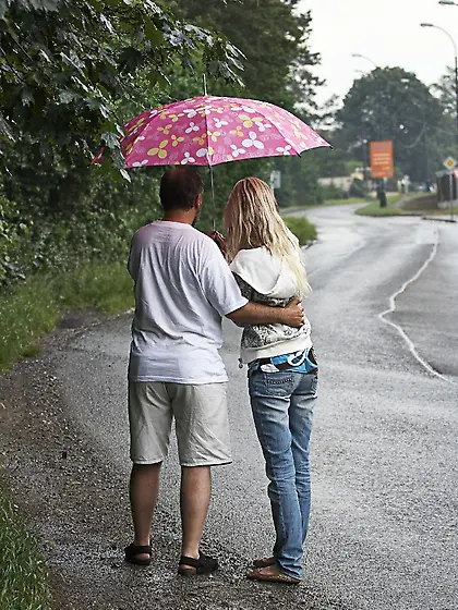 Bianca ran guy soaking