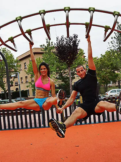 Spanish amateur couple couch