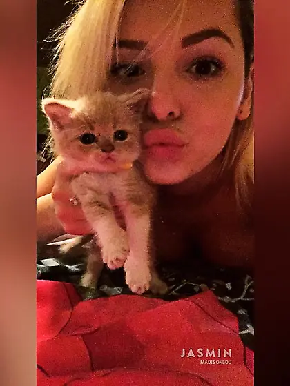 Big tits teen webcam striptease