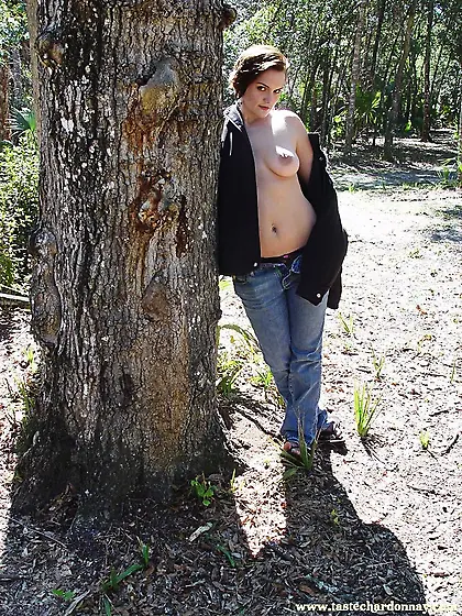 Hot chick black jacket