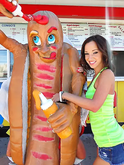 Brunette cutie thought she was modest till the day she agreed to