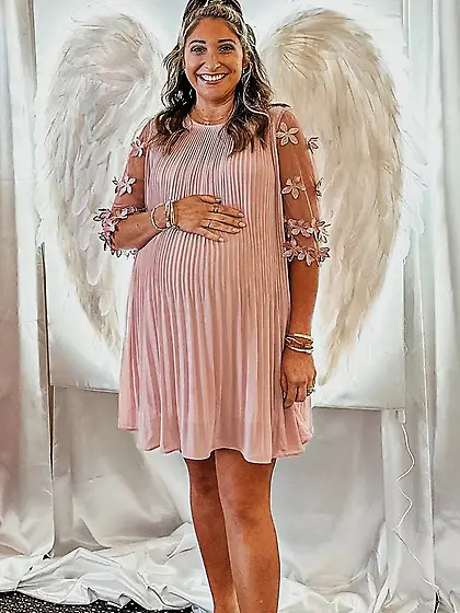 Jen Yummy White MILF PREGNANT Teacher