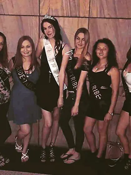 G’ana the fat dirty whore