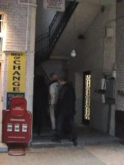 Tart's hot sex and rough finger bang