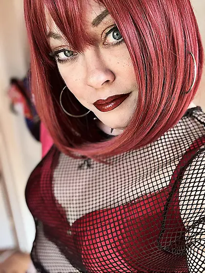 Tina Snua Selfies #66