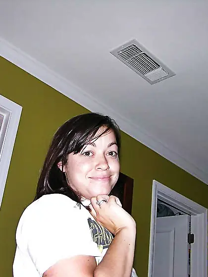 Ultra-Cute youthfull wifey