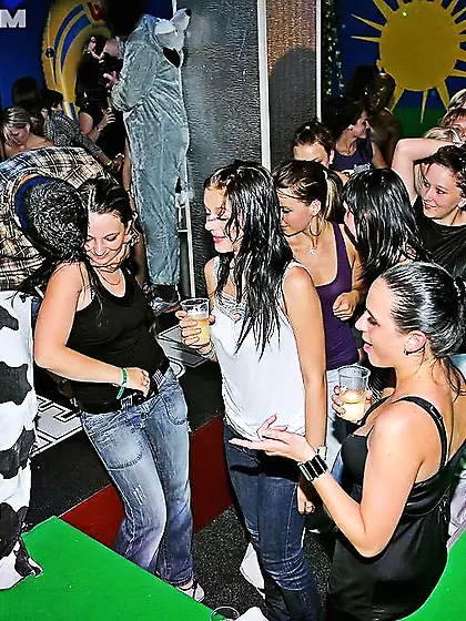 Candid photos from a hardcore party