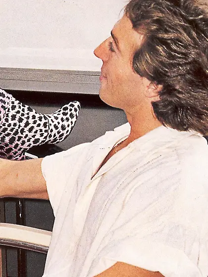 Hot interracial threesome sexy