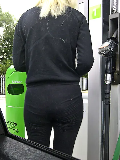 Stolen Sd Card photos Chels private phone slag