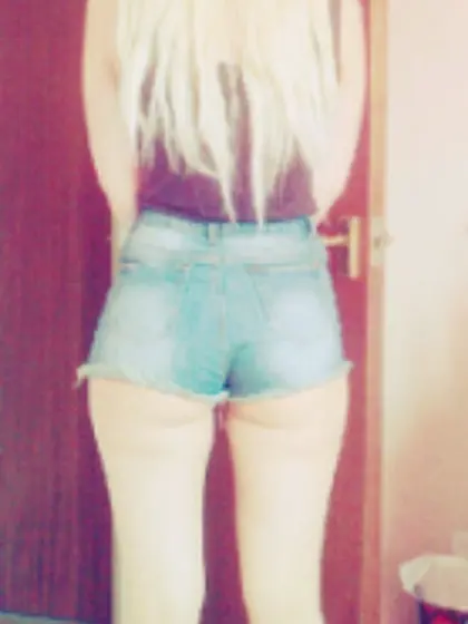 Stolen Sd Card photos Chels private phone slag