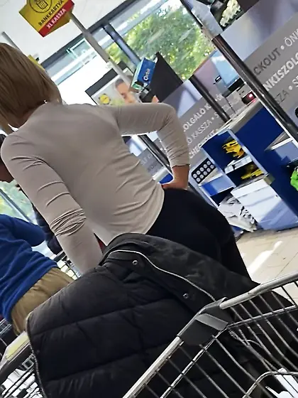 Hot Mature Perfect Milf Pawg Spandex Ass Vtl