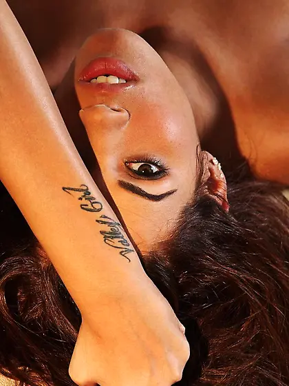 Brown haired busty beauty Isis Taylor exposes her sexy big tits