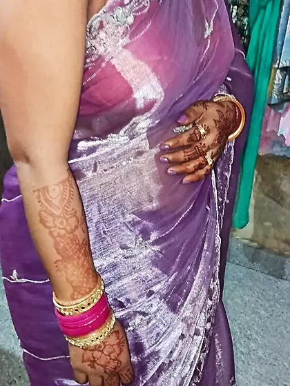 See the photos of Pinky Bhabhi's naked breasts,  pussy and as