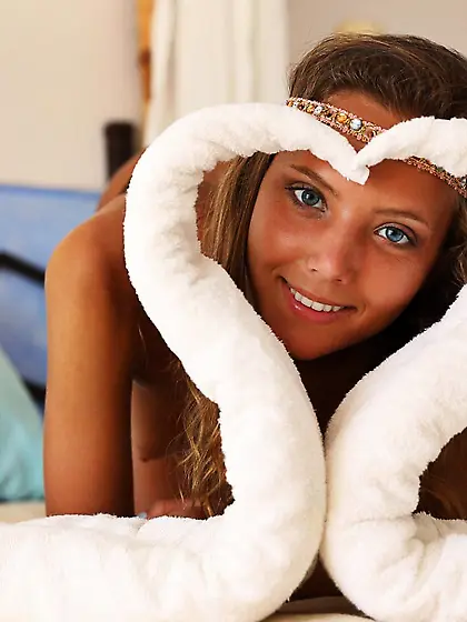 Ondijan by Vlad Kleverov. Featuring: Mango A. MetArt. Gallery 1.